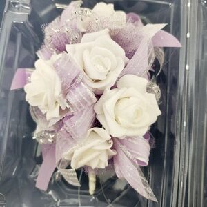 Elegant White and Purple Floral Hair Accessory